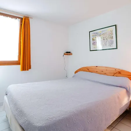 Pavillon T2 Mezzanine Avec Terrasse Et Parking, Proche Et Commerces - Fr-1-409-269 ヴィラ